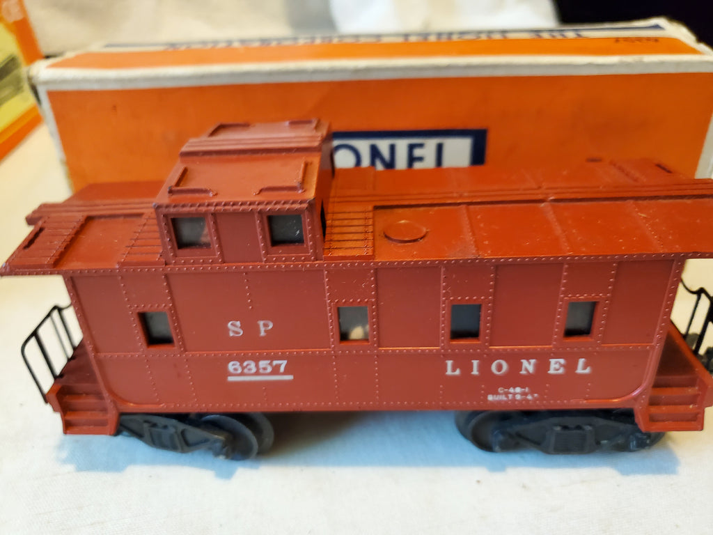 Lionel 6357 Southern Pacific Caboose O/O27 gauge Postwar