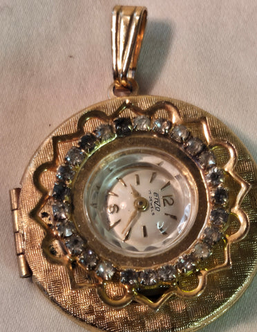 Vintage Enzo 17j Swiss Pendant Watch, manual wind, gold tone, runs