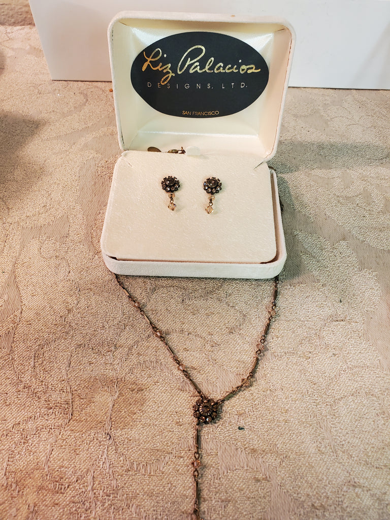 Liz Palacios necklace & earring boxed srt