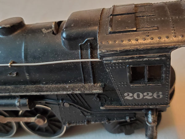 Lionel postwar 2026 & 6466w tender O27 gauge 2-6-2