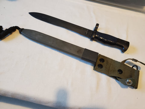 Toledo Industries M1941 Spanish Bayonet with scabbard WWII