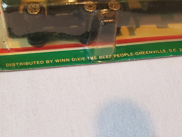 Pair Winn Dixie Tractor Trailers diecast 1/100 1979s HK