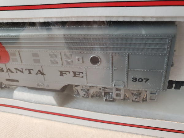 Bachmann HO Santa Fe Warbonnet 307 Diesel EMD F9 Locomotive