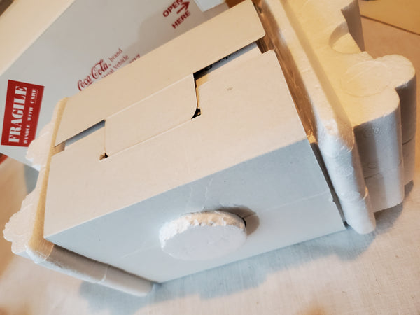 Coca-Cola 1927 Delivery Truck die cast 1:24 scale Danbury Mint MIB