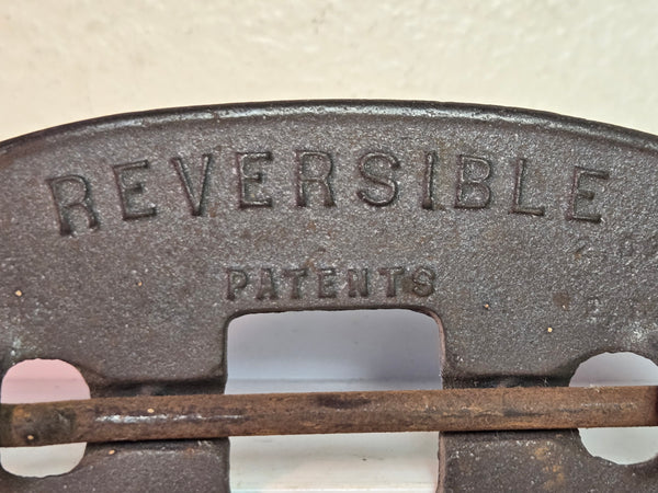 Griswold Erie 6" oval New American reversible Steel Spindle