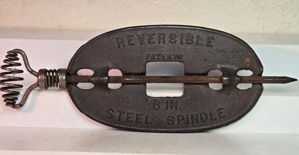 Griswold Erie 6" oval New American reversible Steel Spindle