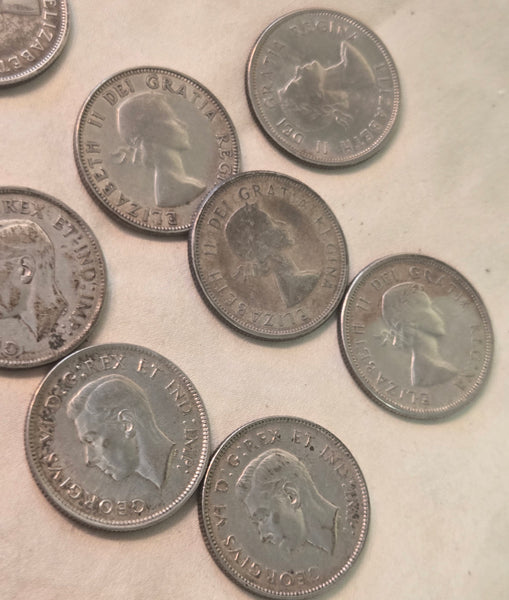 Lot of 14 Canadian quarters 80 & 92.5% silver 1911-1960, 25 cent.