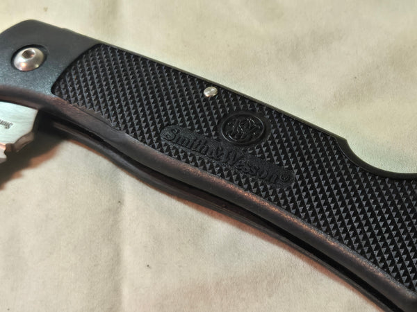 Smith & Wesson #540  lockback pocket knife, First Production Run with case