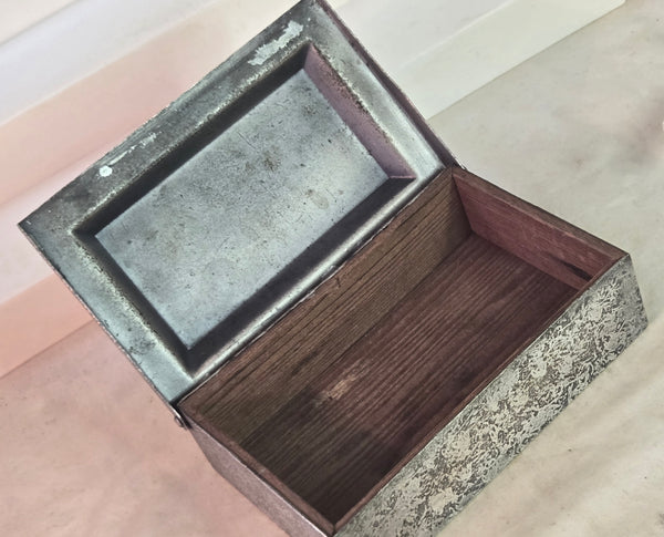 Heintz Sterling on Bronze card, Cigarettes Box Arts Crafts, Pat Aug 27 1912