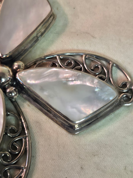 Sterling Silver Mother of Pearl Pendant by Meran 34g.
