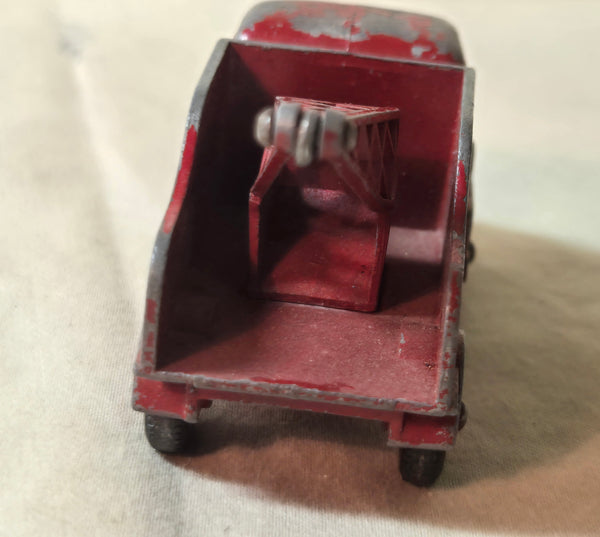 Matchbox Lesney #13 Thames Trader Wrecker Truck