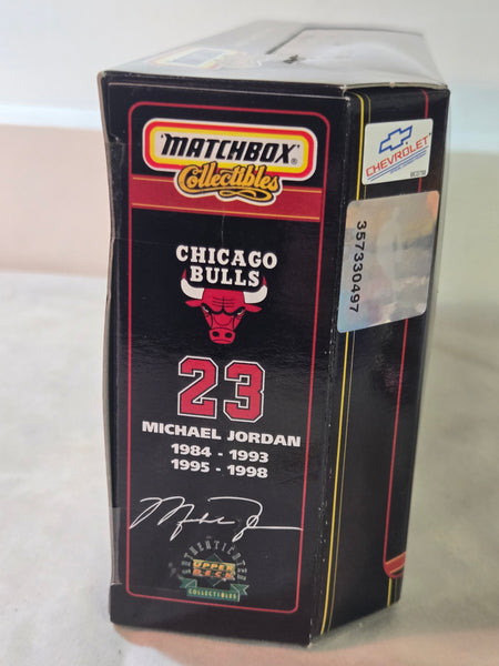 Matchbox #38183 Michael Jordan Chicago Bulls 2 car Diecast c.1999