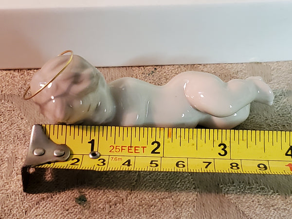 Lladro baby Jesus, sleeping, #4535 with halo