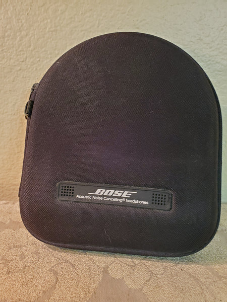 Bose Acoustic Noise Canceling headphones in case