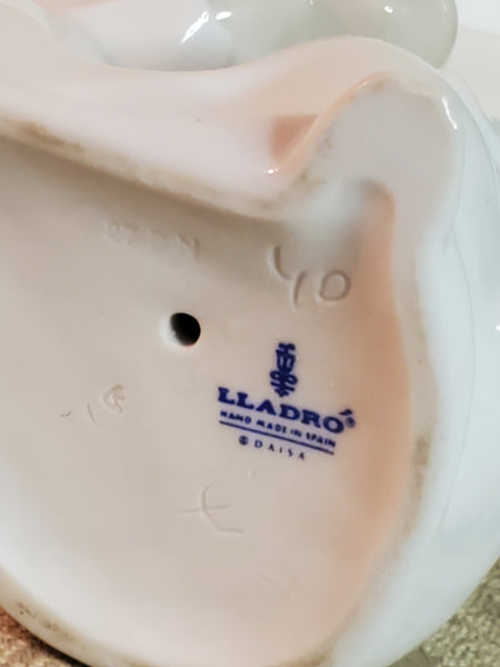 Lladro Angel Thinking #4529 4"