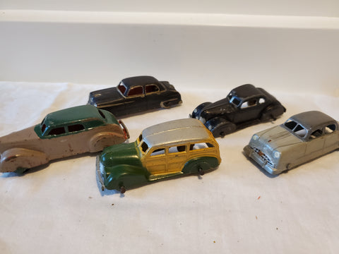 Lot of 5 Tootsietoy cars, #239, 2, olds, woody, chev.