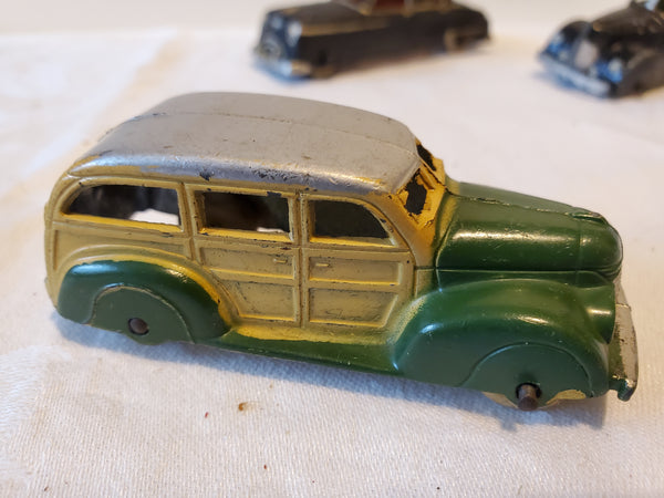 Lot of 5 Tootsietoy cars, #239, 2, olds, woody, chev.