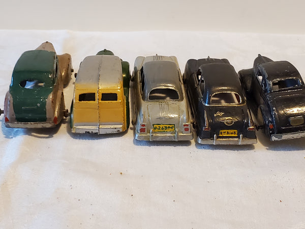 Lot of 5 Tootsietoy cars, #239, 2, olds, woody, chev.