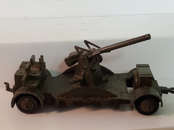 Dinky Toys #161B Anti-Aircraft on trailer