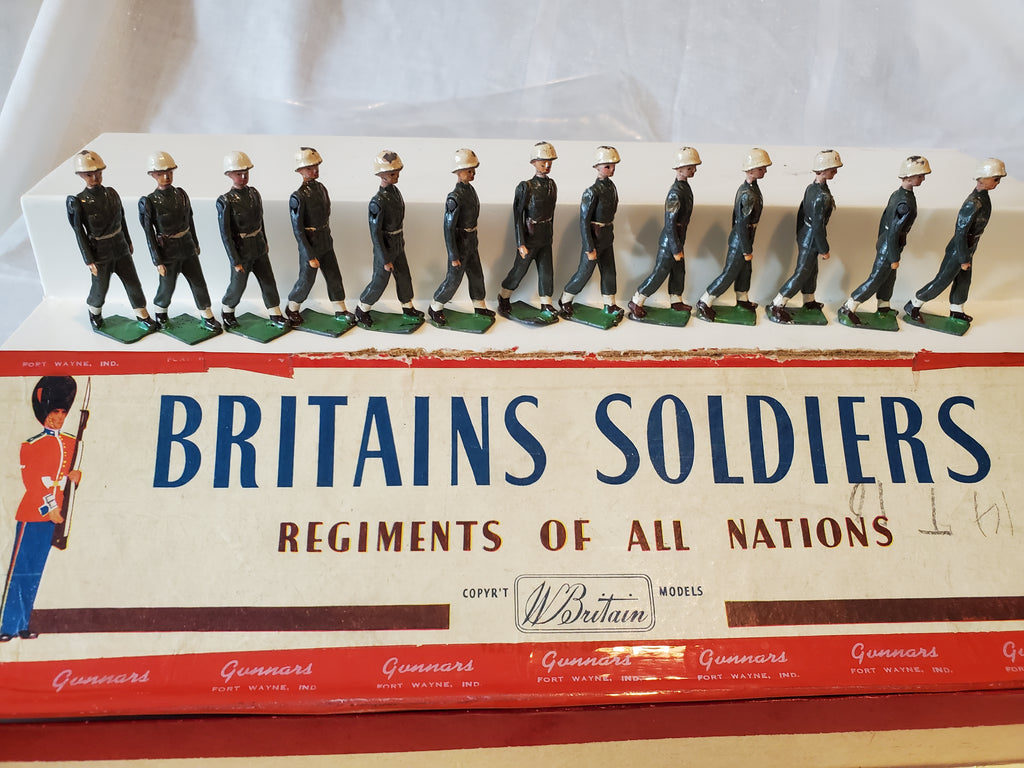 Britains U.S. M.P. Snowdrops 13 pcs set, box