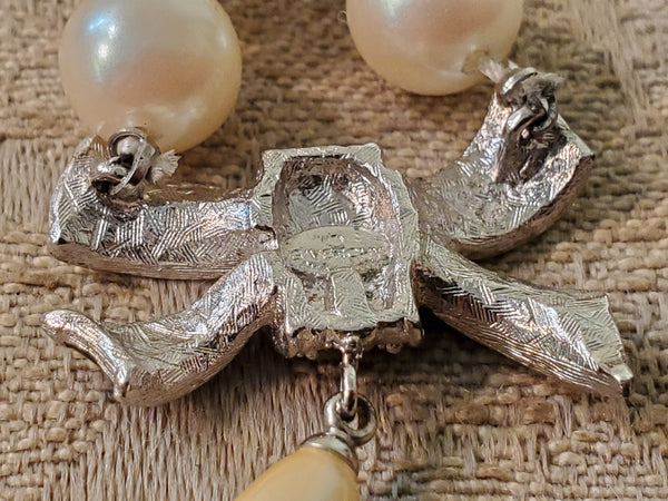 Givenchy Bow Tie pearl necklace, signed