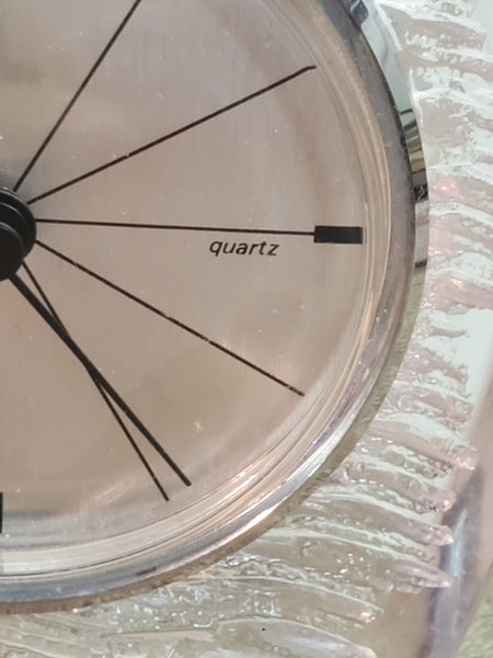 Daum etched crystal Swiss Clock, working.