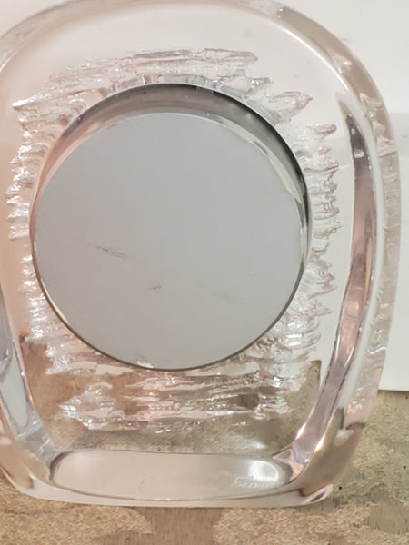 Daum etched crystal Swiss Clock, working.
